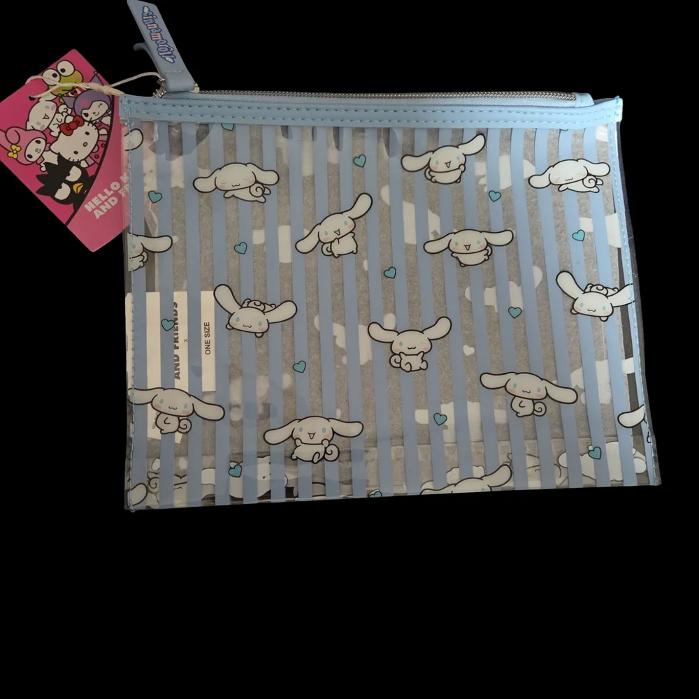 NWT Cute Striped Cinnamoroll Pouch